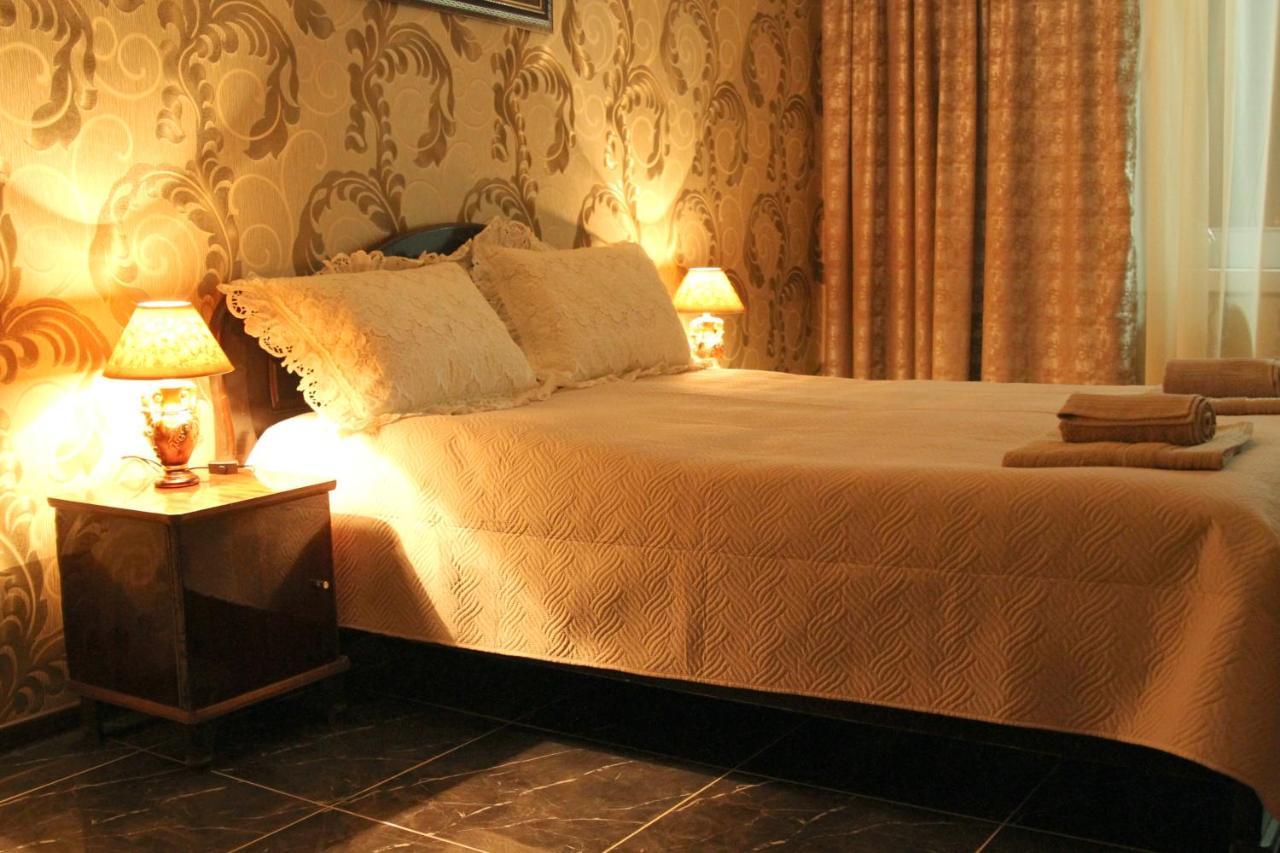 Georgian Hosts Tbilisi Hotel Eksteriør billede